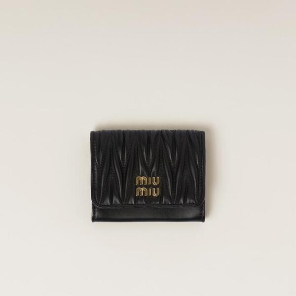 미우미우 카드 명함지갑 마틀라세 나파 가죽 카드홀더 5MC104_2FPP_F0002