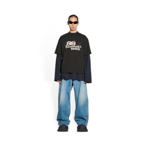발렌시아가 남성 티셔츠 BALENCIAGA 핸드 드로잉 BB 아이콘 핏 미디엄 티셔츠 블랙 813236591